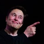 Elon Musk, CEO Tesla, Twitter și Space X