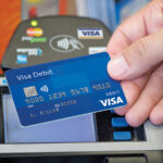 card sursa foto Visa.ro mastercard