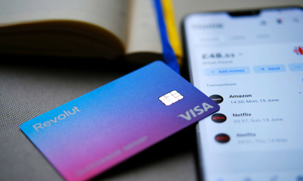 Pe ce cheltuie românii banii? Avem peste un miliard de tranzacții înregistrate cu Revolut