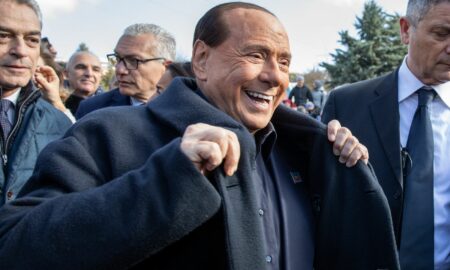 Silvio Berlusconi se întoarce! Fostul premier plănuiește să candideze pentru Senatul Italiei