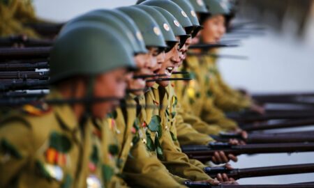 Soldati coreeni Sursa foto m.zf.ro
