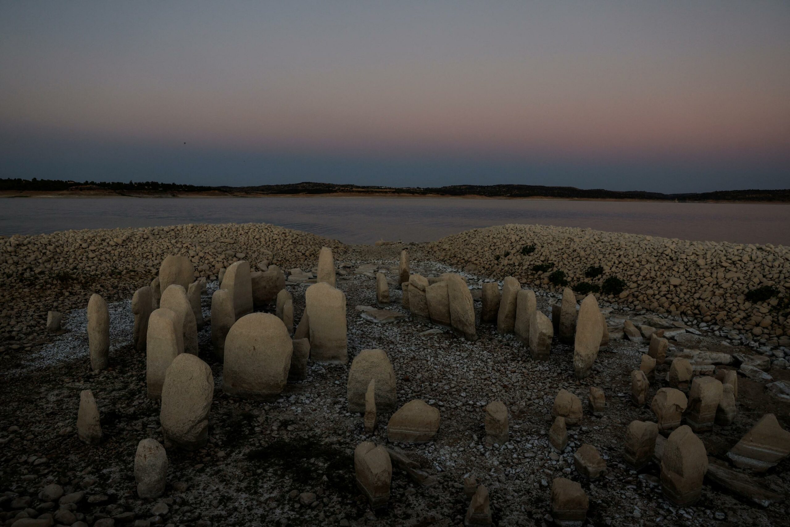 Stonehenge-ul spaniol, sursă foto CNN