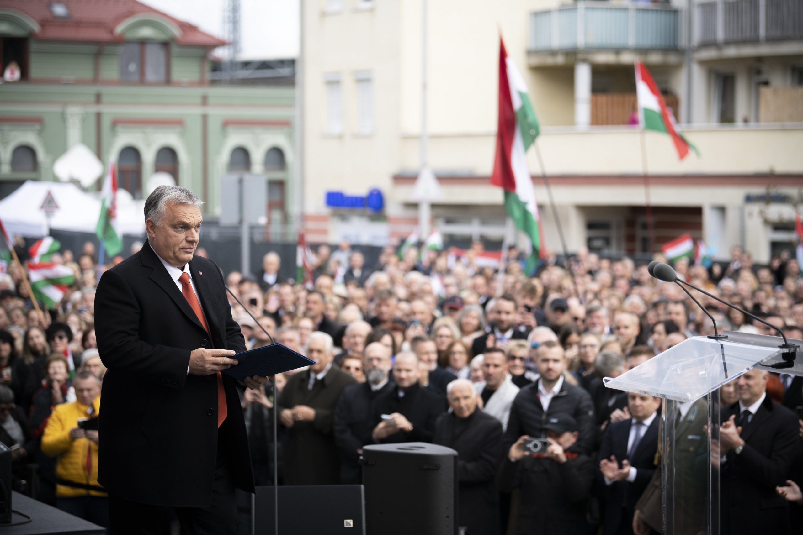 sursă foto Hajdu Press