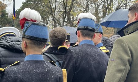 militari pe jos, ci nu călare (sursă foto: arhivă personală / Adrian Lambru)