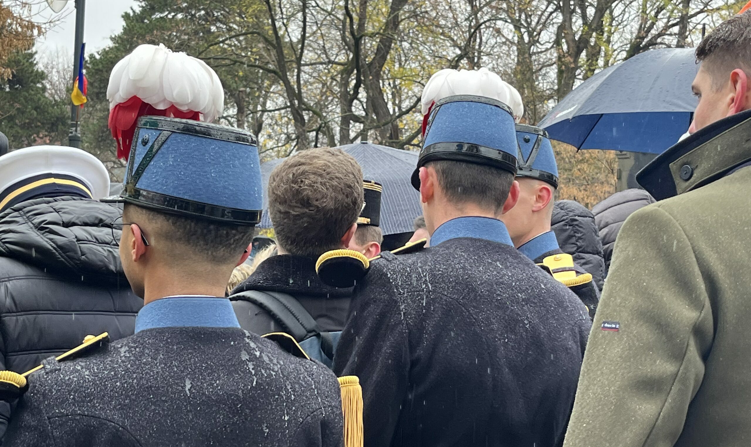 militari pe jos, ci nu călare (sursă foto: arhivă personală / Adrian Lambru)