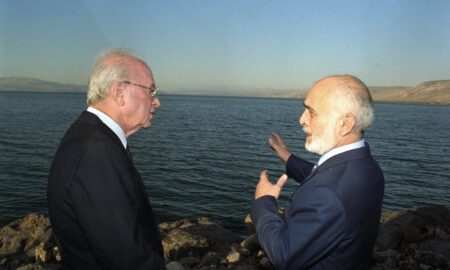 Premierul Itzak Rabin și Regele Hussein al Iordaniei