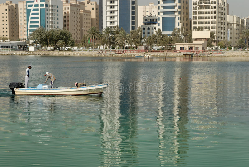 Pescari în Bahrain. Sursă foto: Dreamstime