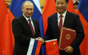 Președintele Rusiei, Vladimir Putin, și președintele Chinei, Xi Jinping