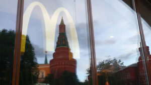 Logo McDonalds în Moscova, sursa foto the moscow times