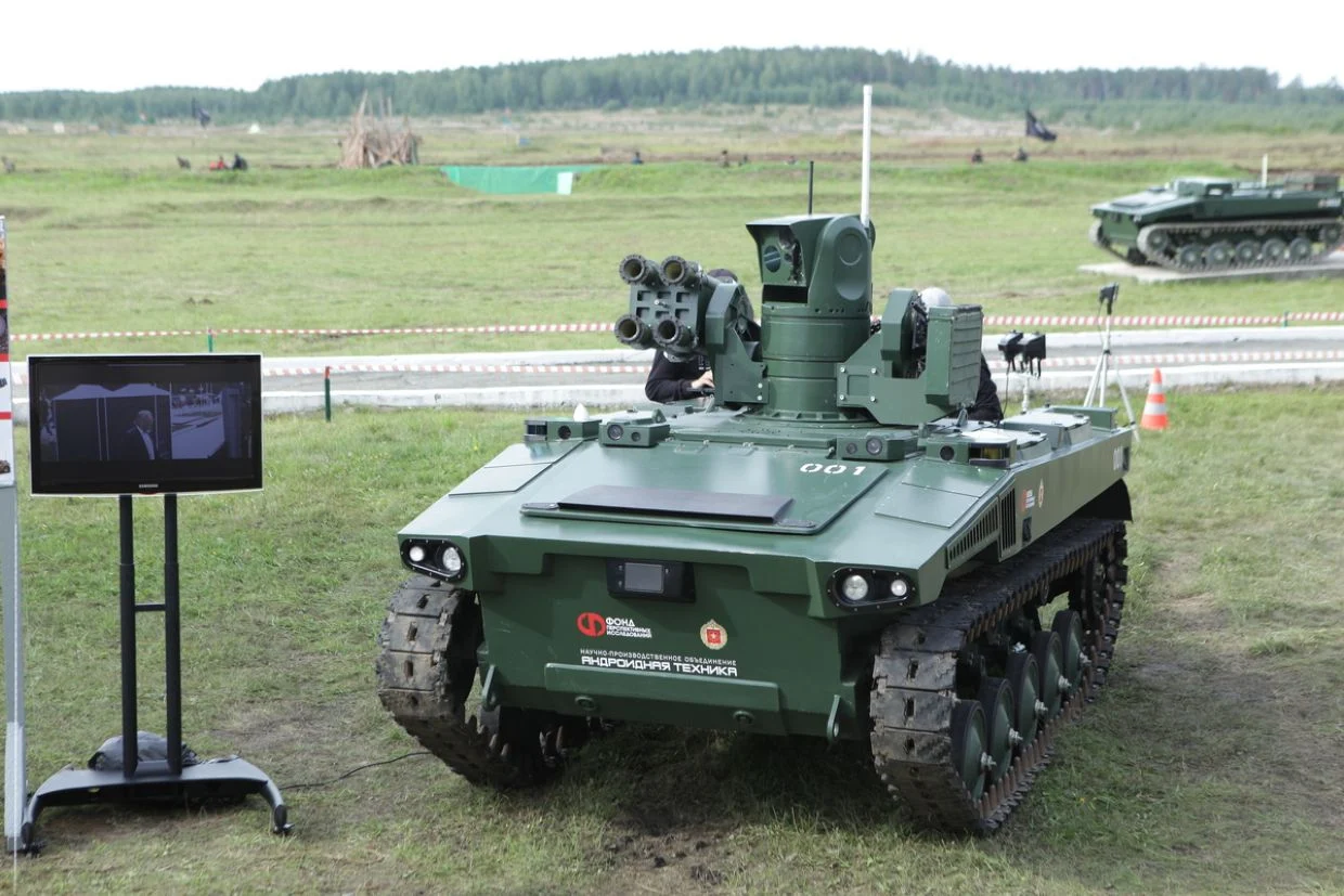 Rusia aruncă în luptă mașinăriile care vânează tancurile Leopard. Cea mai mare amenințare împotriva blindatelor germane