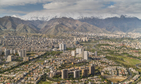 În capitala Teheran locuiesc peste 9 milioane de oameni