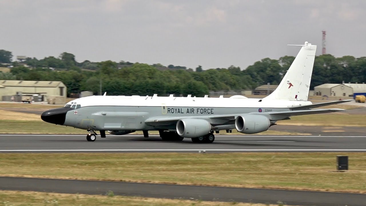 boeing rc-135w sursa foto youtube