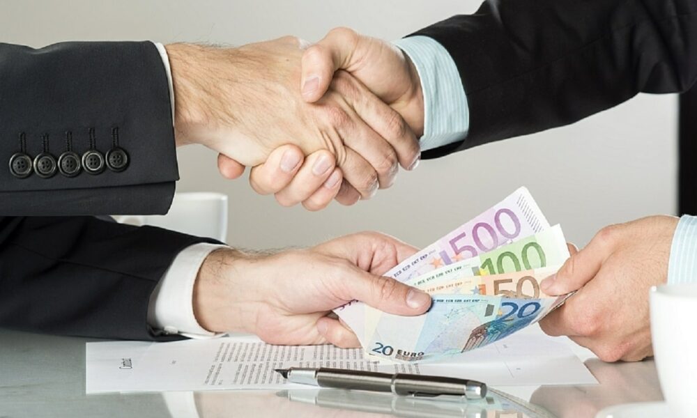 IMM-urile au obținut credite în valoare de 26 de miliarde de lei în 2022. Jumătate din bani au mers în investiții