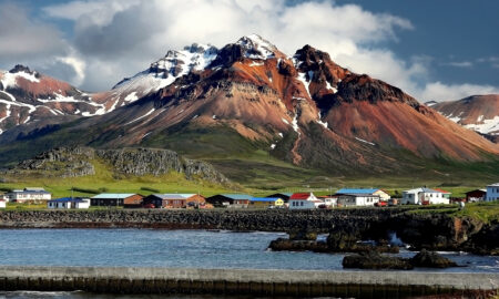 Mic orășel de pescuit din Islanda, Sursa foto: dreamstime.com