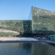 Vedere exterioară a sălii de concerte Harpa din Reykjavik, Islanda, Sursa foto: dreamstime.com