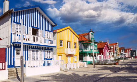 Case colorate în Costa Nova, Aveiro, Portugalia