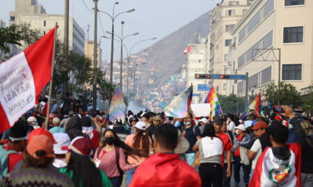 Proteste violente în Peru