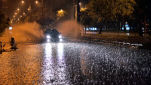 averse torențiale in bucuresti