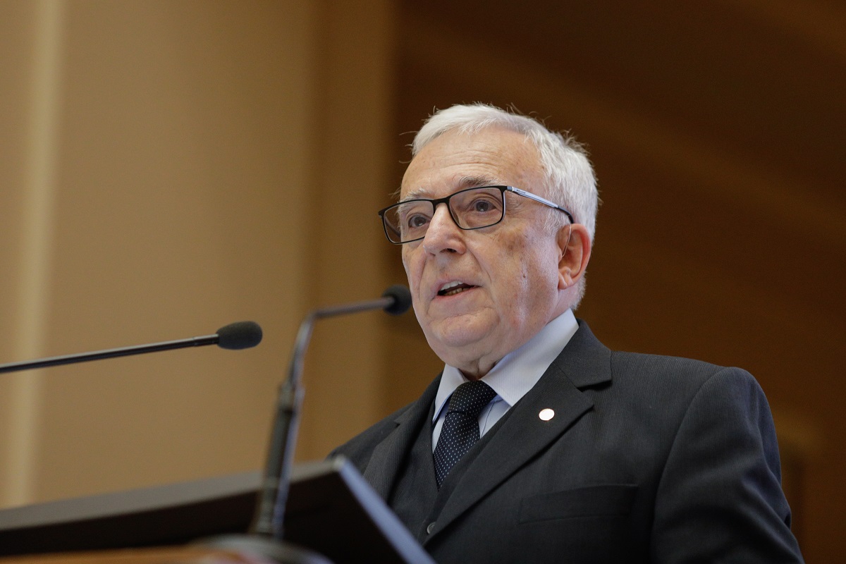 Ce spune Isărescu, despre facturile la energie: „Nu avem un scenariu exploziv”