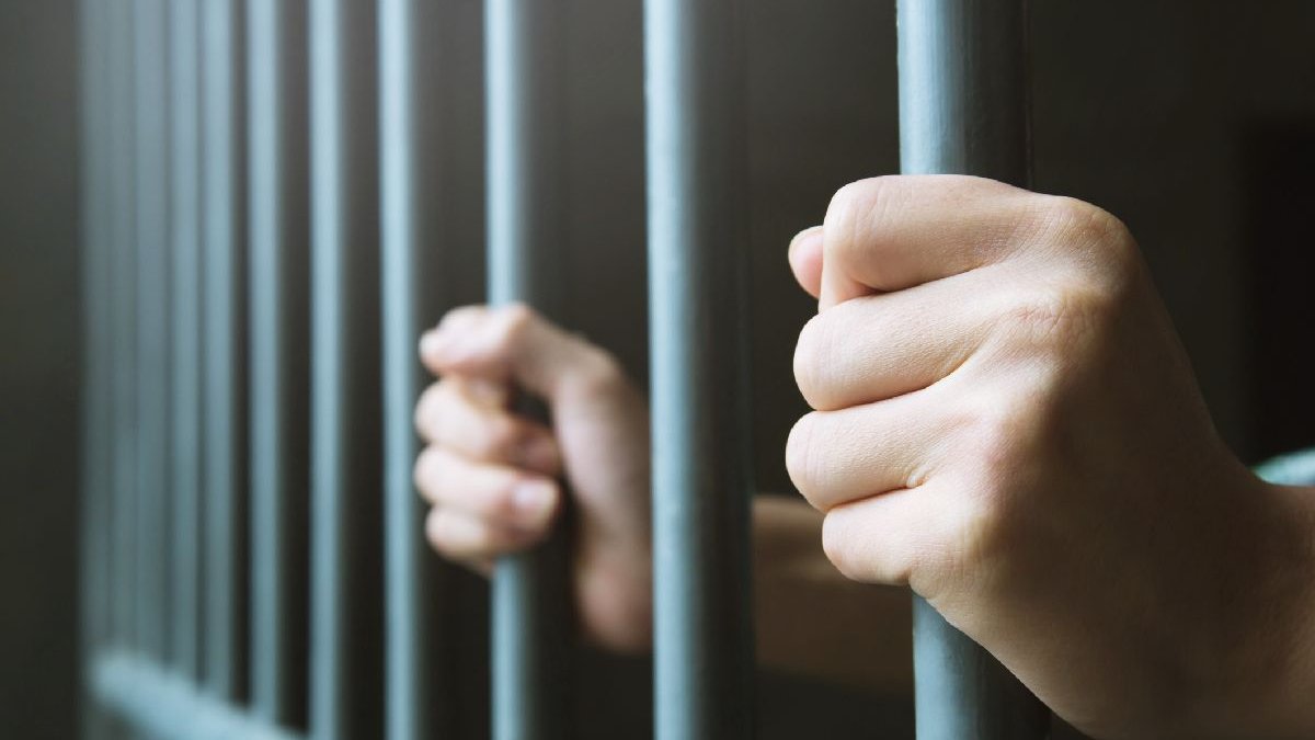 Deținuții români pun osul la muncă. Penitenciarele generează venituri substanțiale