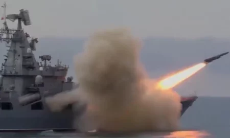Doi marinari au fost uciși de rachetele Houthi în Marea Roșie