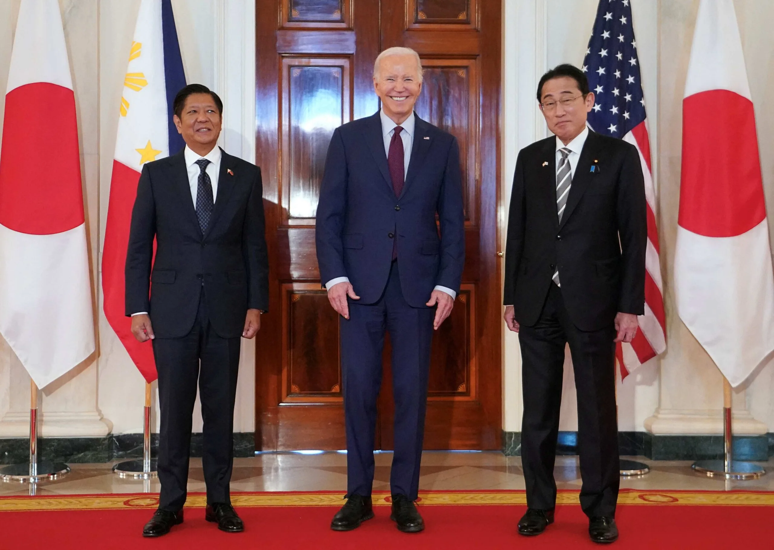 SUA Filipine JAponis (sursă foto: Reuters)