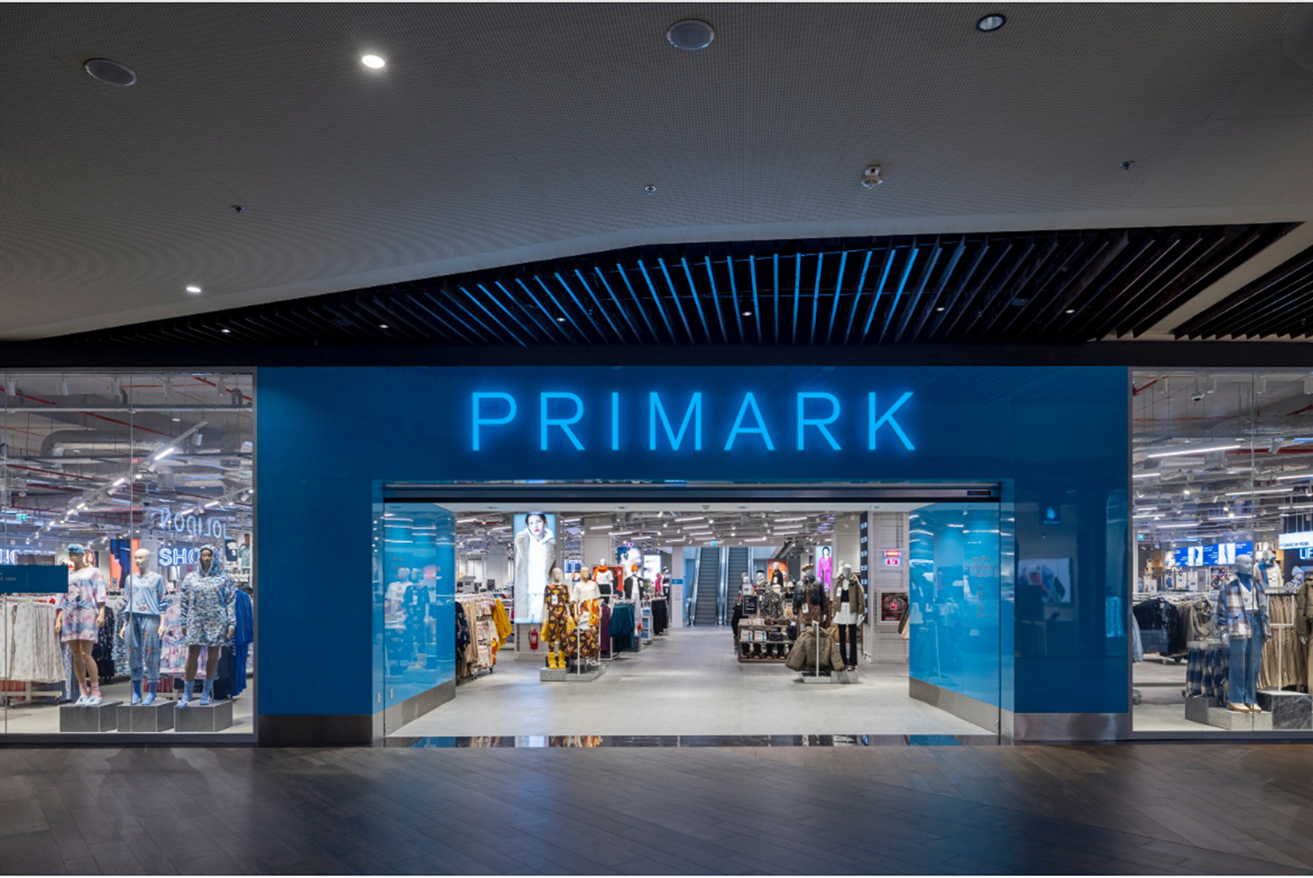 Primark deschide al treilea magazin pe 7 august