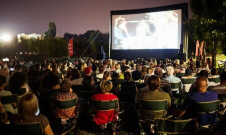 Cinema in aer liber, Sursa foto Arhiva companiei