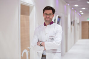 Dr. Dan Mitrea, Medic neuro-oncolog, Clinica Neuroaxis, Sursa foto Arhiva companiei