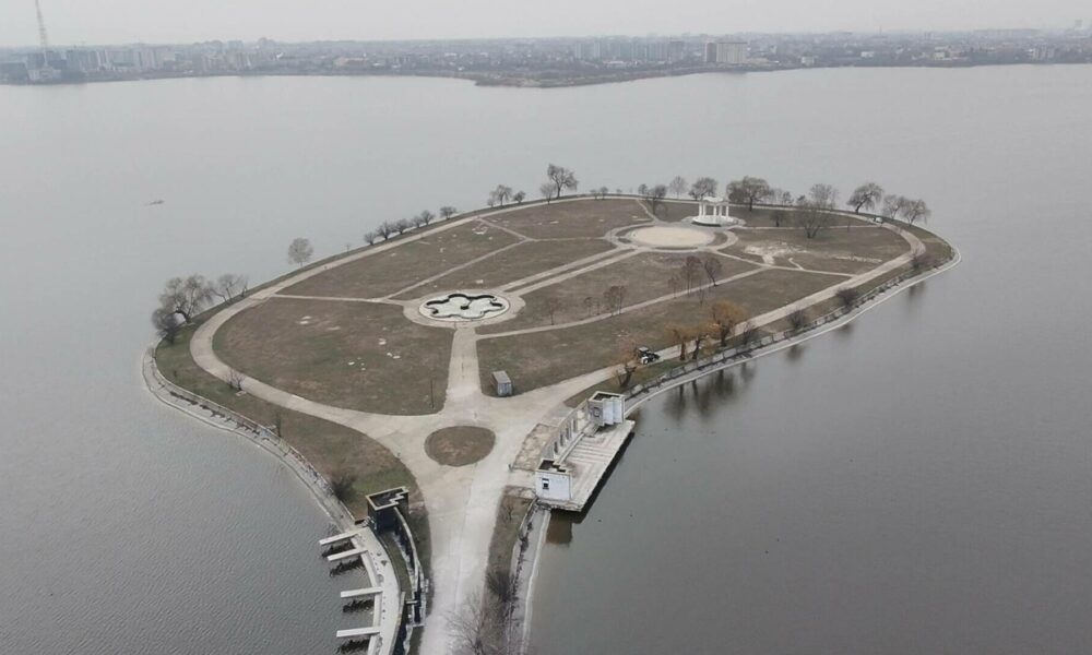 Se va reamenaja insula parcului Lacului Morii. Cât vor costa lucrările